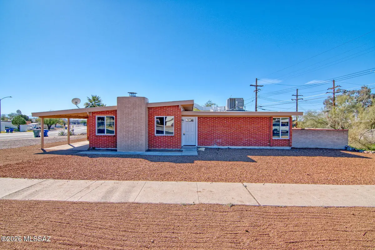 940 S Sarnoff, Tucson, AZ 85710 - Image #1