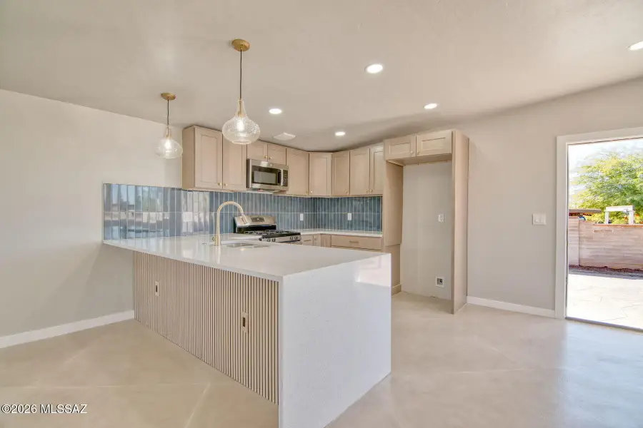 940 S Sarnoff, Tucson, AZ 85710 - Image #3