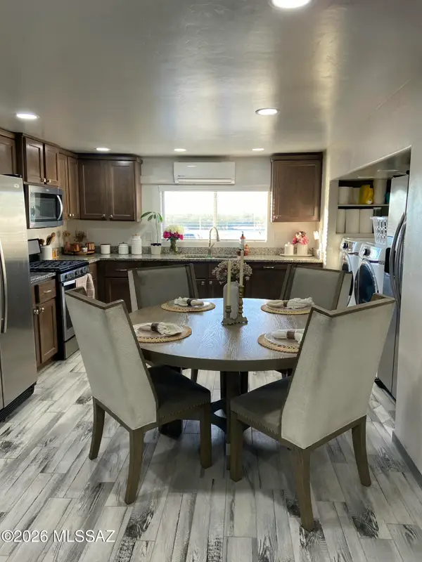 6780 W Santa Paula, Tucson, AZ 85757