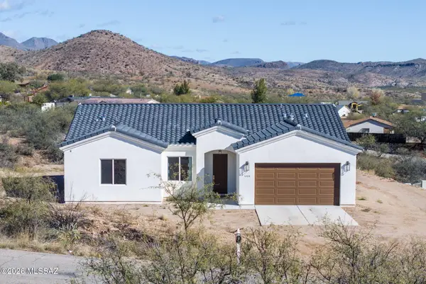 1204 Circulo Aguilar, Rio Rico, AZ 85648