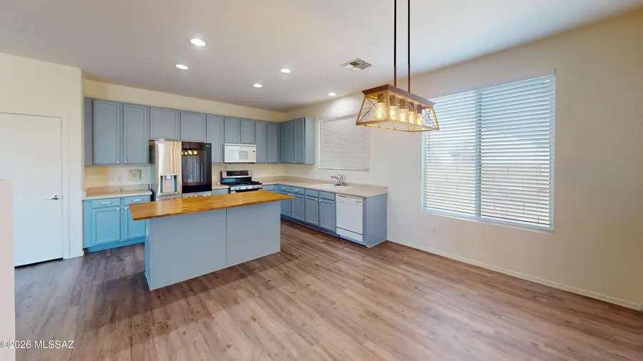 314 W Vuelta Friso, Sahuarita, AZ 85629 - #2
