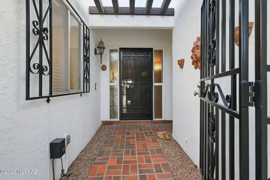 6758 E Va Dorado, Tucson, AZ 85715 - Image #2