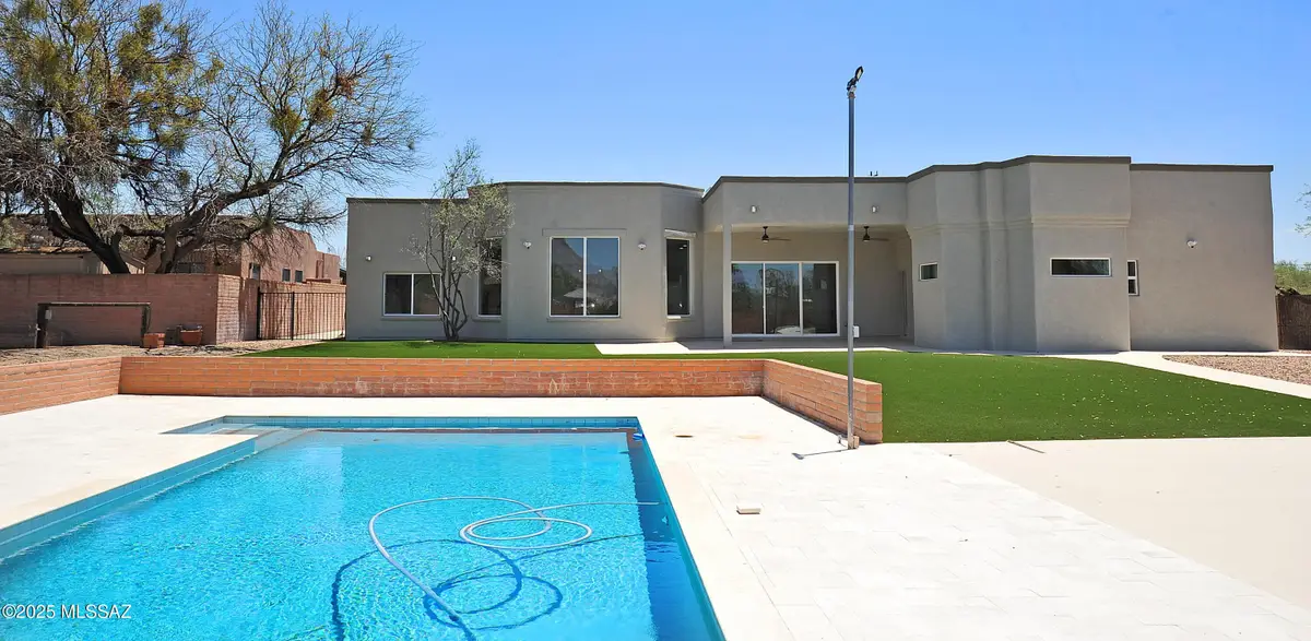 1515 E Kleindale, Tucson, AZ 85719 - Image #1