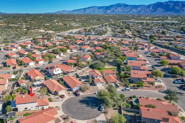 9516 N Blackbird, Tucson, AZ 85742