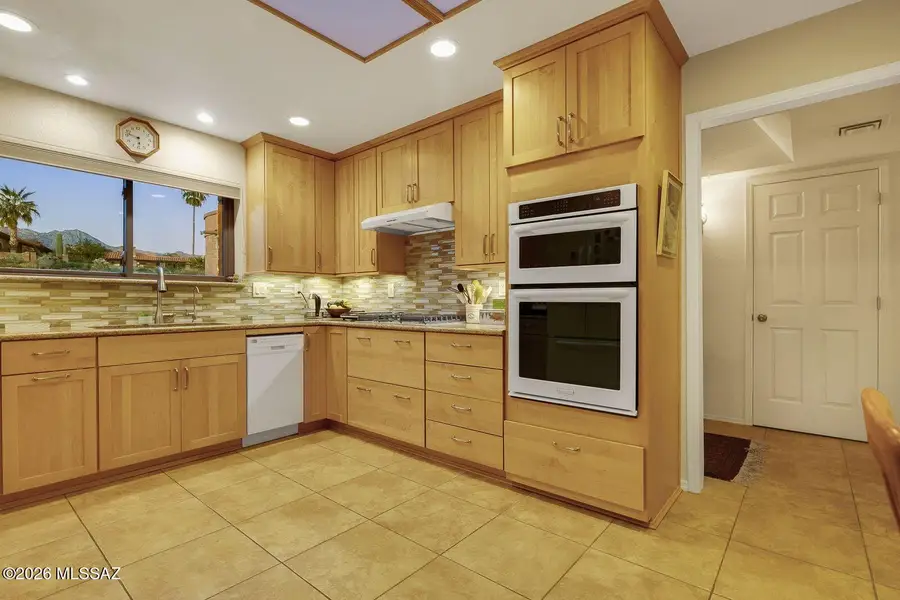 6800 E Loma Del Bribon, Tucson, AZ 85750 - Image #3