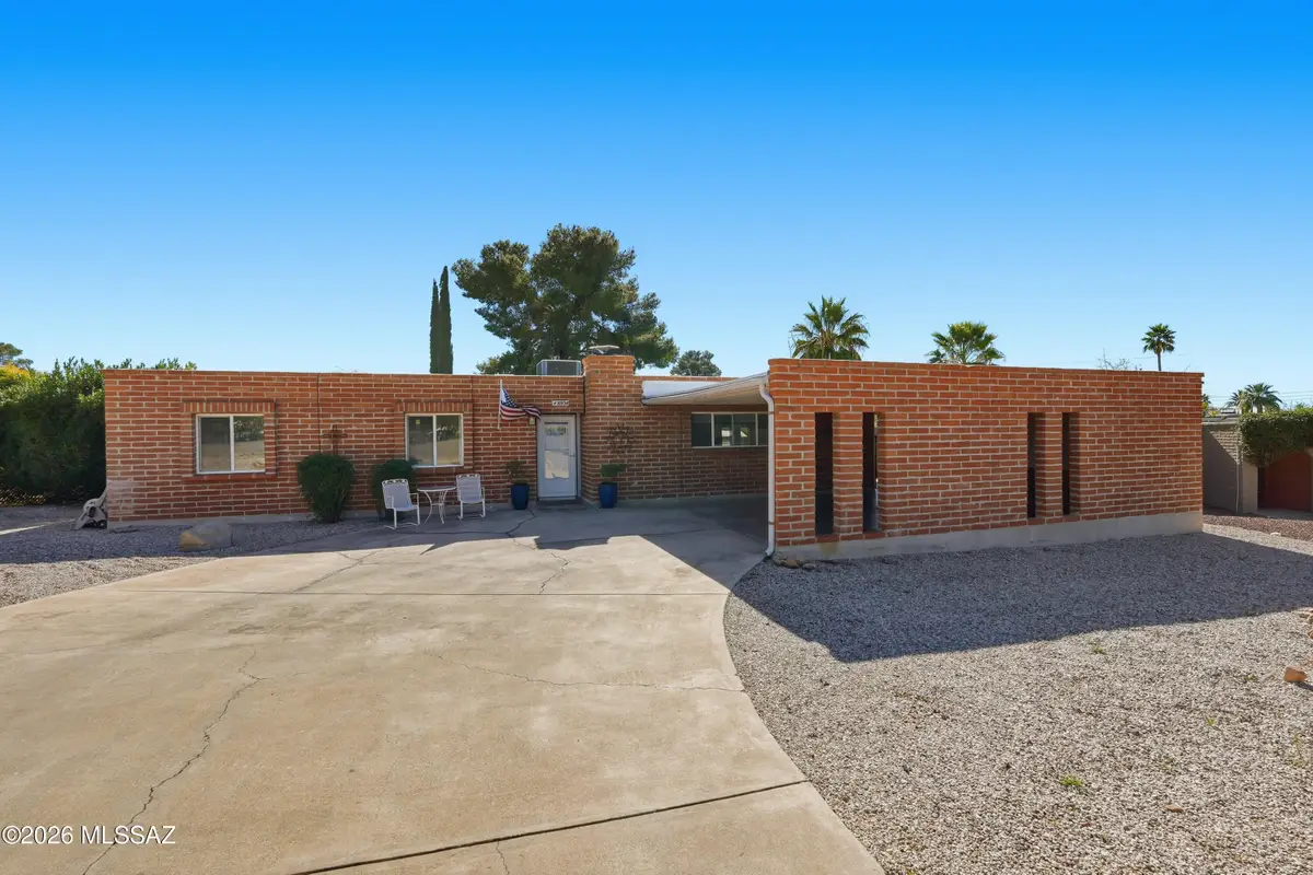 8924 E Old Spanish, Tucson, AZ 85710 - #1