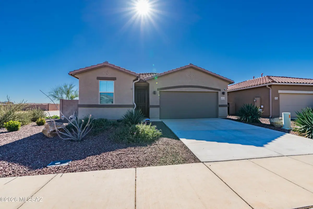 21667 E Treasure, Red Rock, AZ 85145 - #1