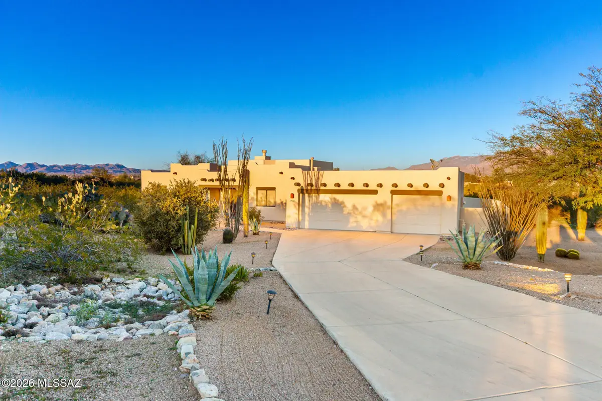 4522 W Sunset Plaza, Tucson, AZ 85743 - #1