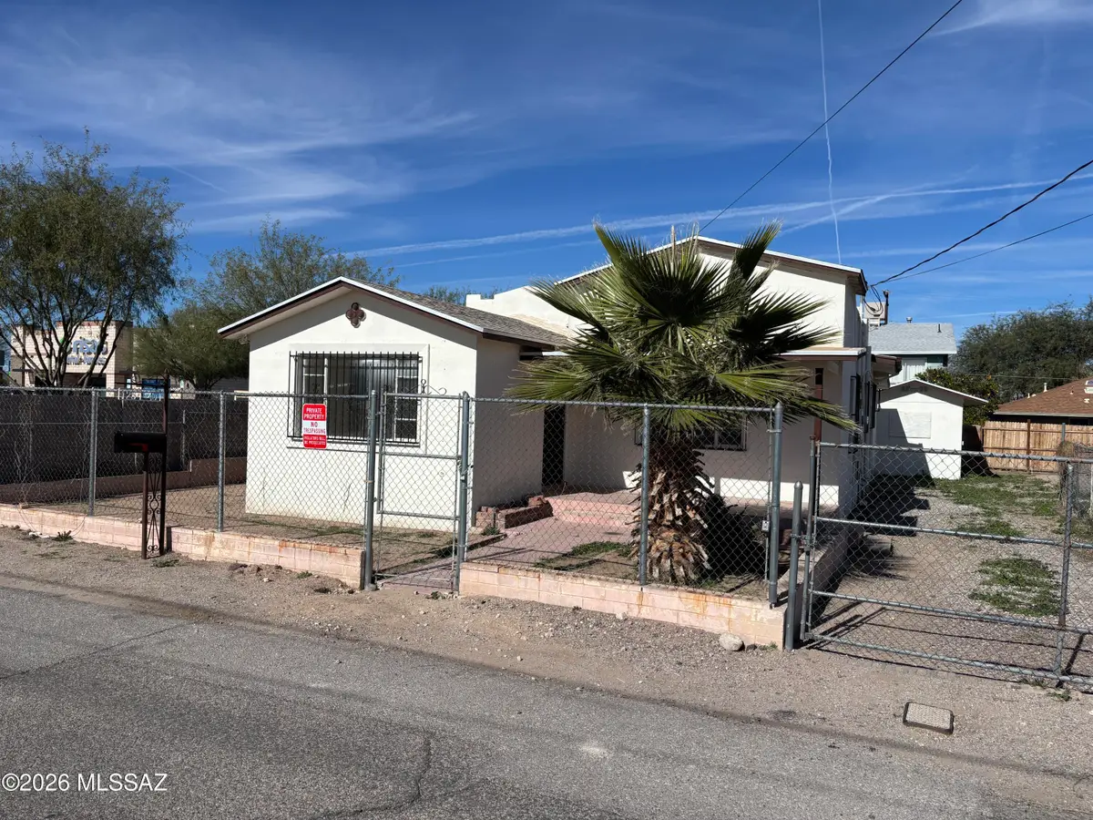 125 E 40th, Tucson, AZ 85713 - #1