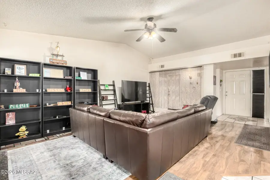 6803 N De Chelly, Tucson, AZ 85741 - #3