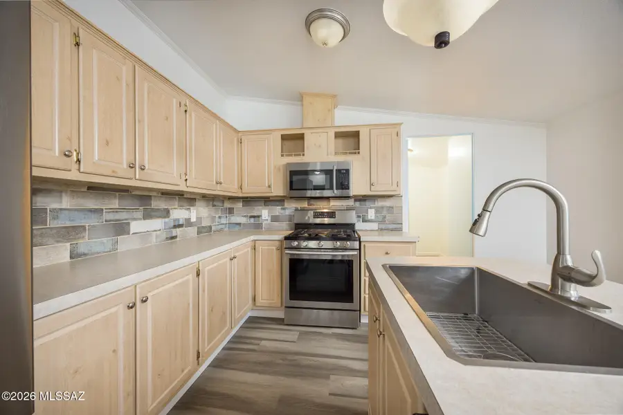 8033 S Farmcreek, Tucson, AZ 85756 - #3
