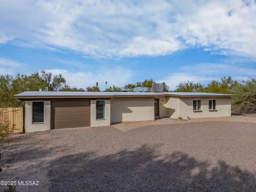 2610 W Medici, Tucson, AZ 85741 - #2