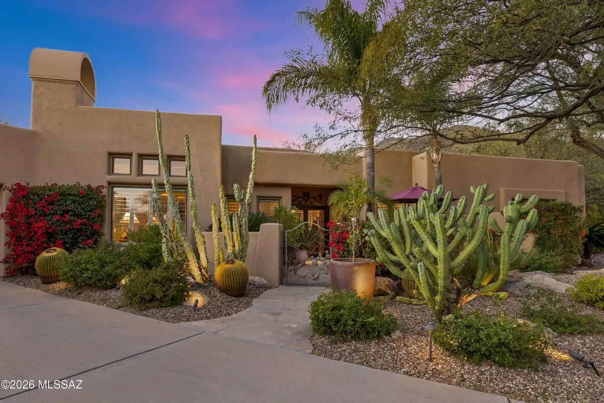 6361 N Calle Noche Serena, Tucson, AZ 85750 - #1