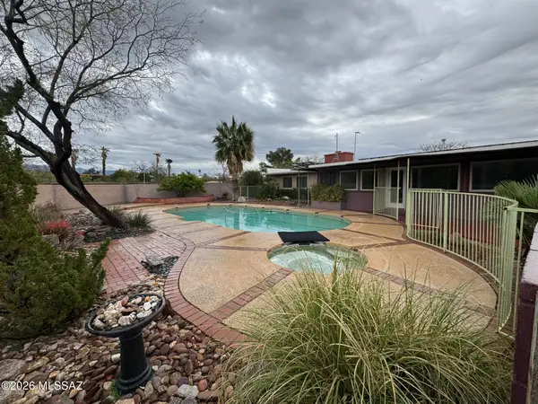 9282 E Indio, Tucson, AZ 85749