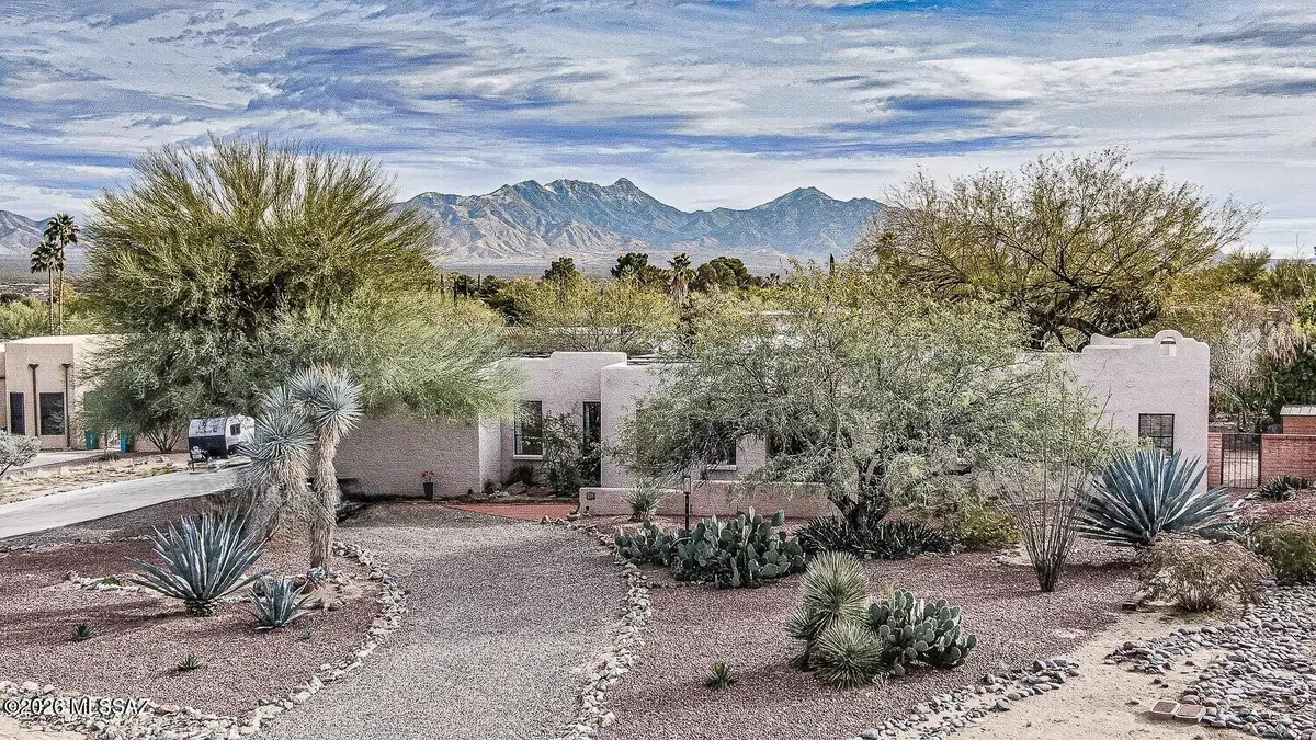 251 W San Ignacio, Green Valley, AZ 85614 - #1