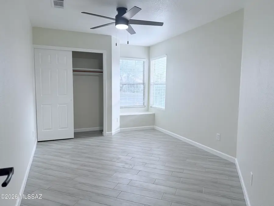 7178 W Hunnington, Tucson, AZ 85743 - Image #2