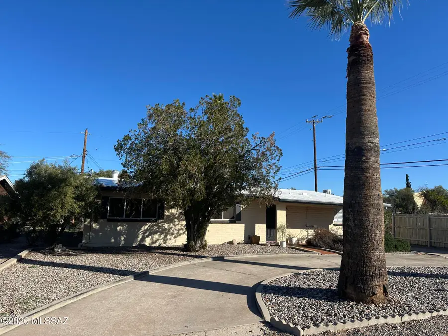 5457 E 10th, Tucson, AZ 85711 - #2