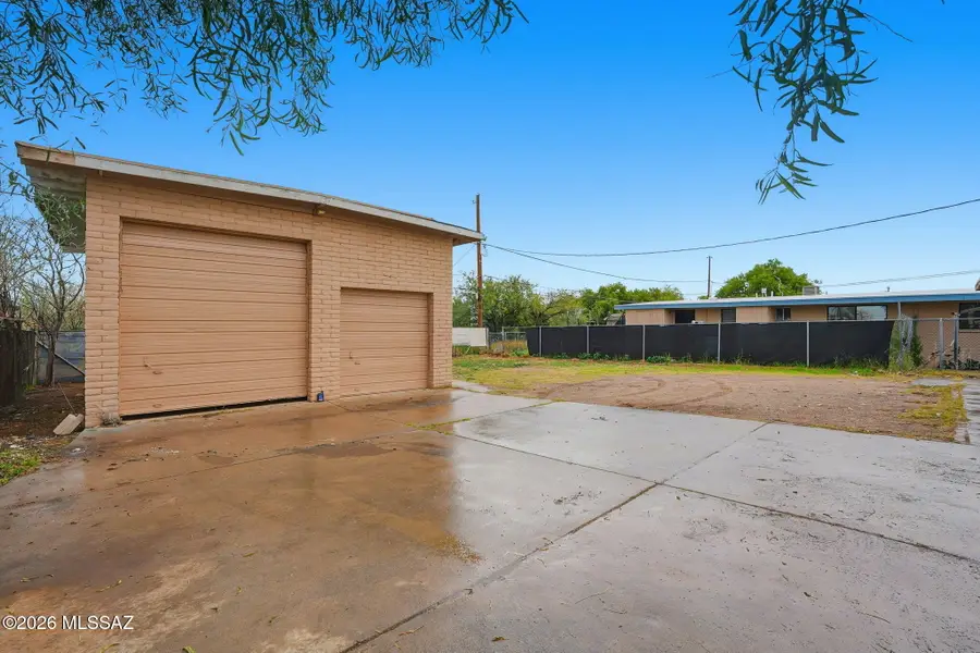 402 W Alaska, Tucson, AZ 85706 - #2