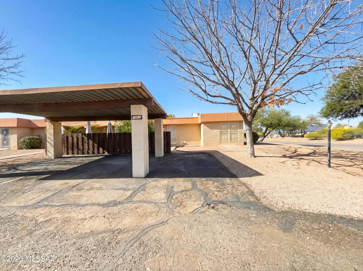 7802 E Kenyon, Tucson, AZ 85710 - #1