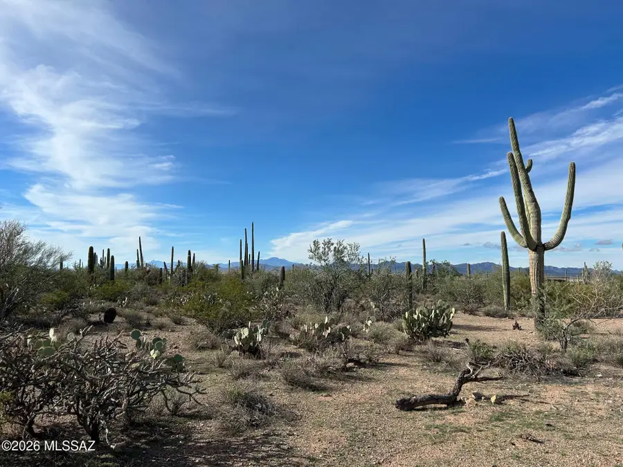 2002 N Semrai, Tucson, AZ 85743 - #2