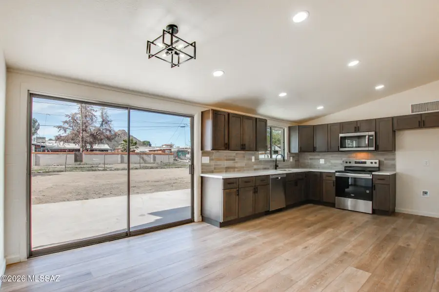 5516 S Oriole, Tucson, AZ 85746 - #3