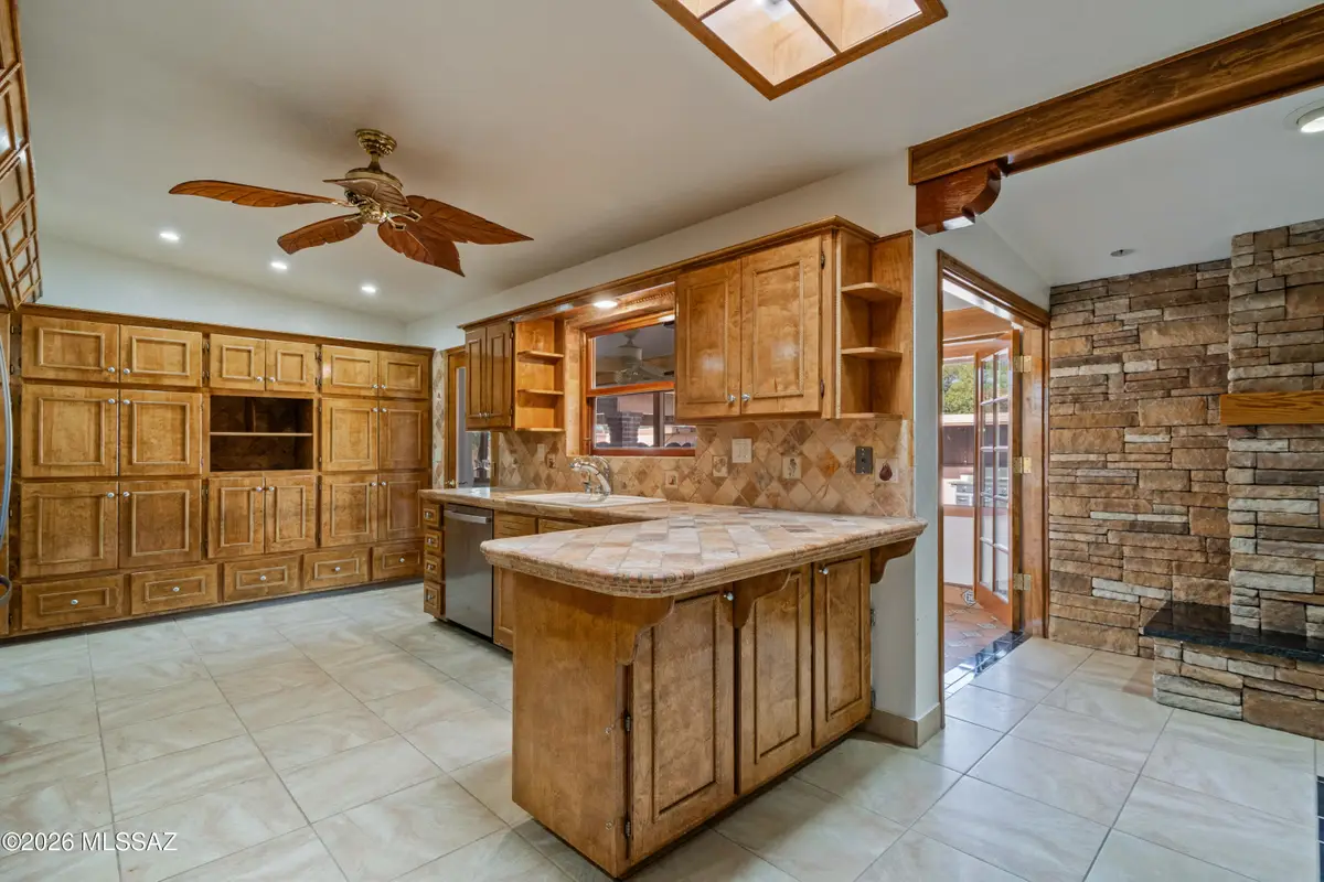 5101 E 9th, Tucson, AZ 85711 - #1