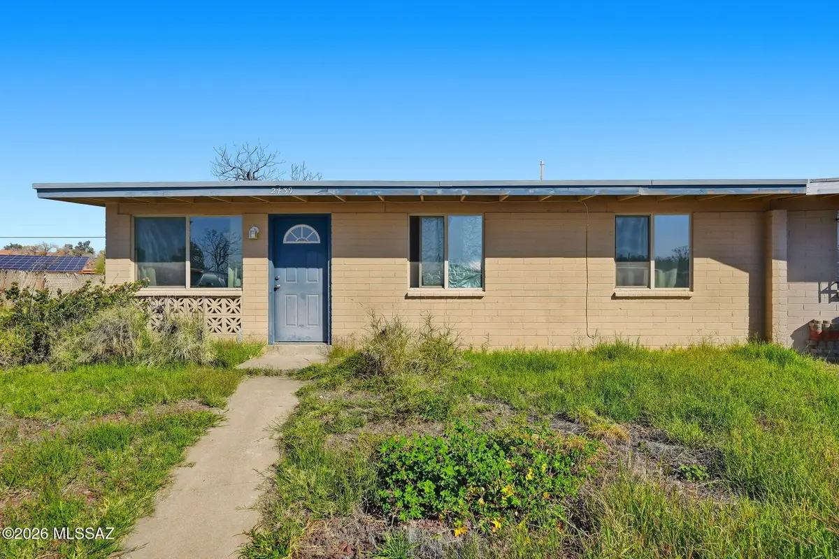 2439 Parkside, Tucson, AZ 85713 - Image #1