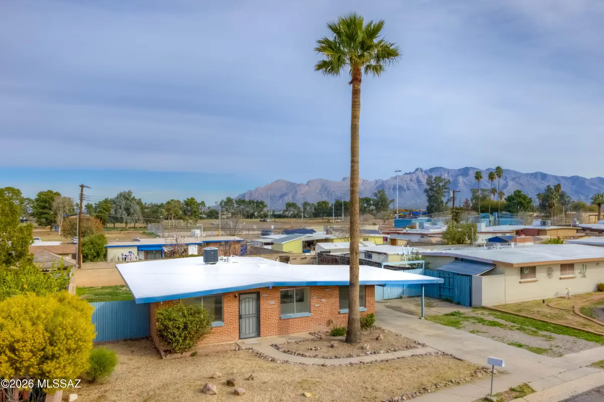 1118 W Navajo, Tucson, AZ 85705 - #1