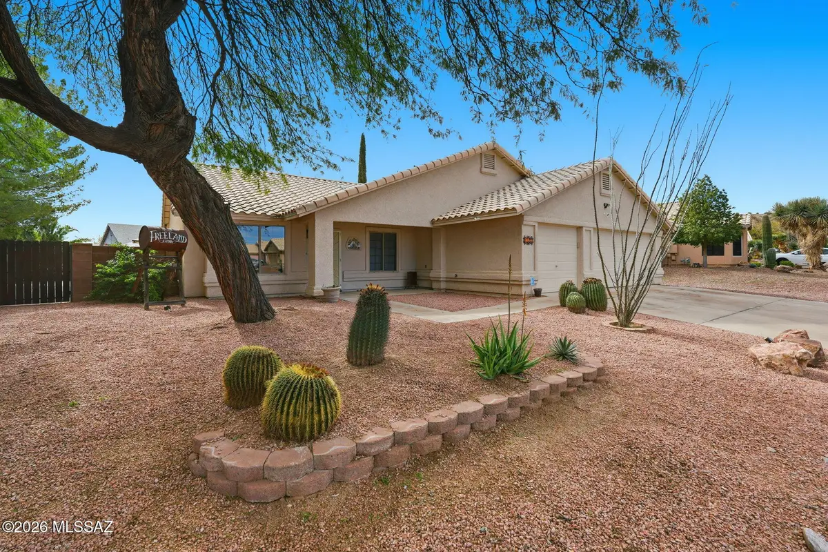 1537 W Via De Chapala, Sahuarita, AZ 85629 - Image #1