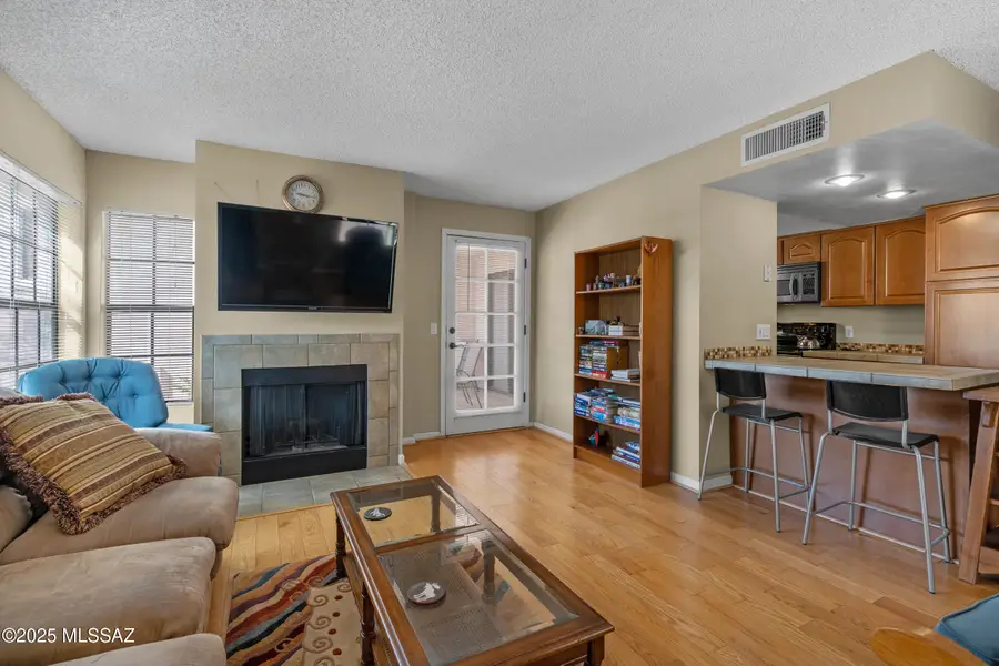 6471 N Tierra De Las Catalinas, Tucson, AZ 85718 - Image #2