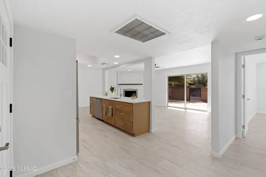 9056 E Calle Norlo, Tucson, AZ 85710 - #3