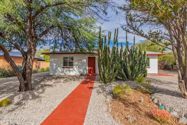 2549 E La Cienega, Tucson, AZ 85716