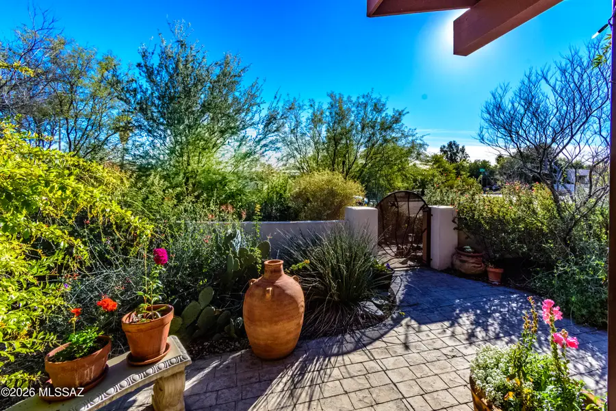 2205 E Hampton, Tucson, AZ 85719 - Image #2