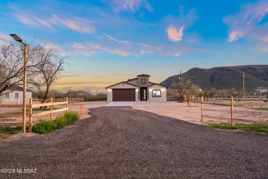 7863 S Cardinal, Tucson, AZ 85746 - Image #2