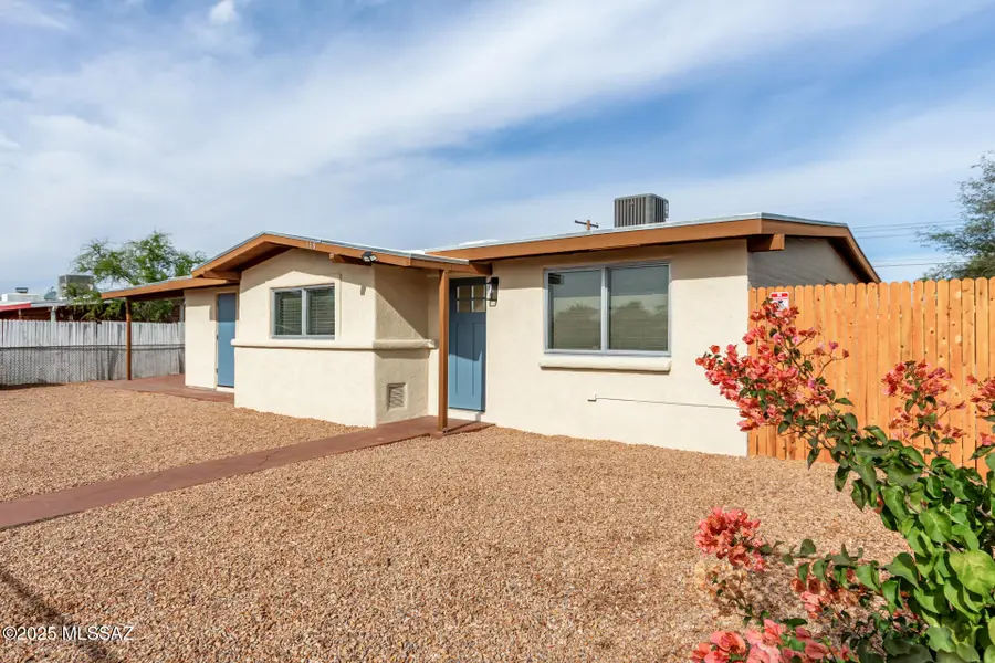 118 W Calle Margarita, Tucson, AZ 85706 - Image #2