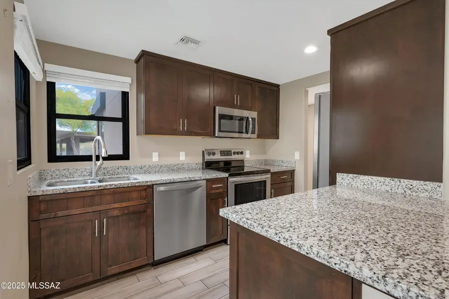 5855 N Kolb, Tucson, AZ 85750 - #2
