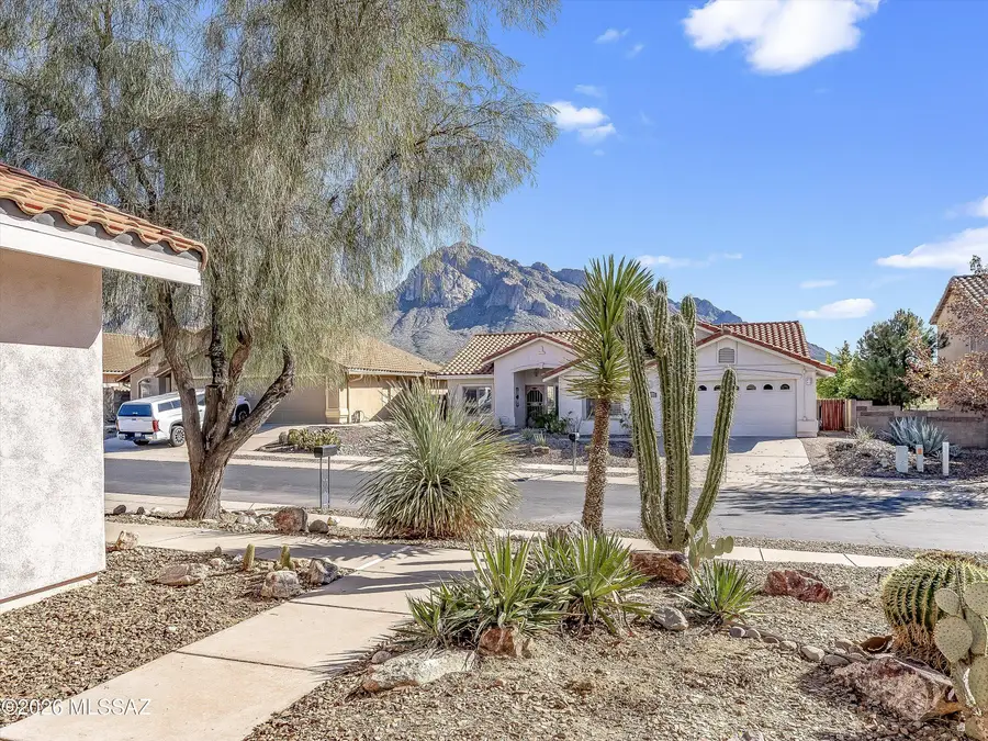 345 E Shore Cliff, Oro Valley, AZ 85737 - #2