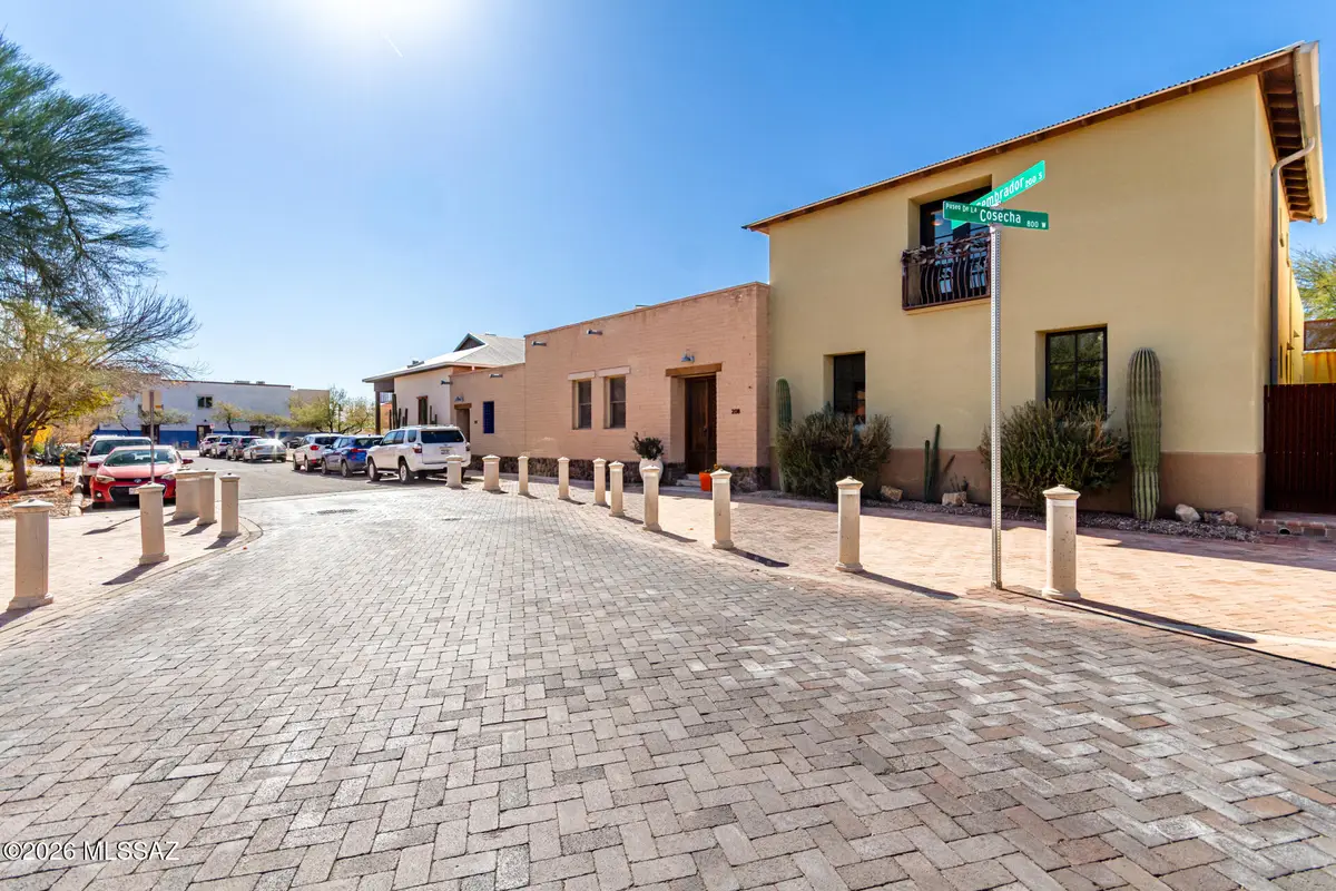 208 S Avenida Del Sembrador, Tucson, AZ 85745 - Image #1