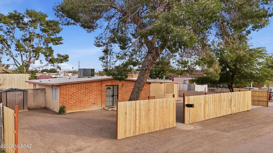 4842 N Maryvale, Tucson, AZ 85705 - Image #2