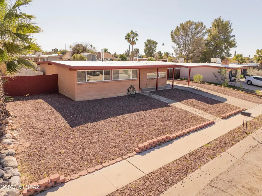9134 E Calle Cascada, Tucson, AZ 85715 - Image #2