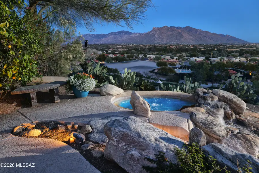 8452 N Nob Hill, Tucson, AZ 85742 - Image #2