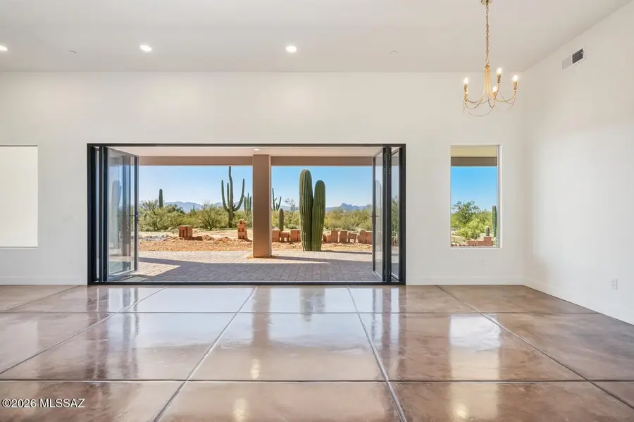 11790 N Migitty, Tucson, AZ 85742 - Image #2