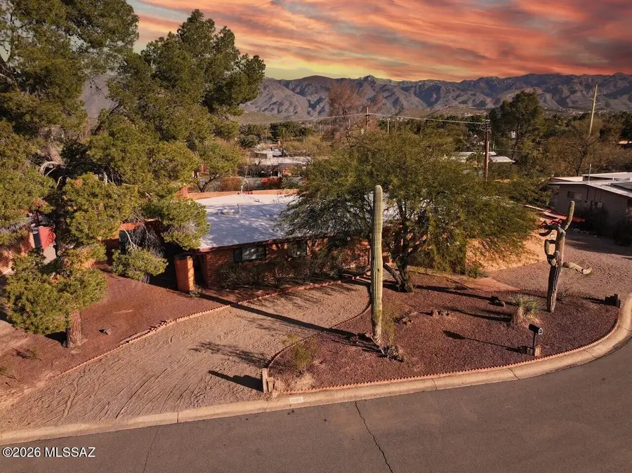 7081 E Katchina, Tucson, AZ 85715 - Image #2