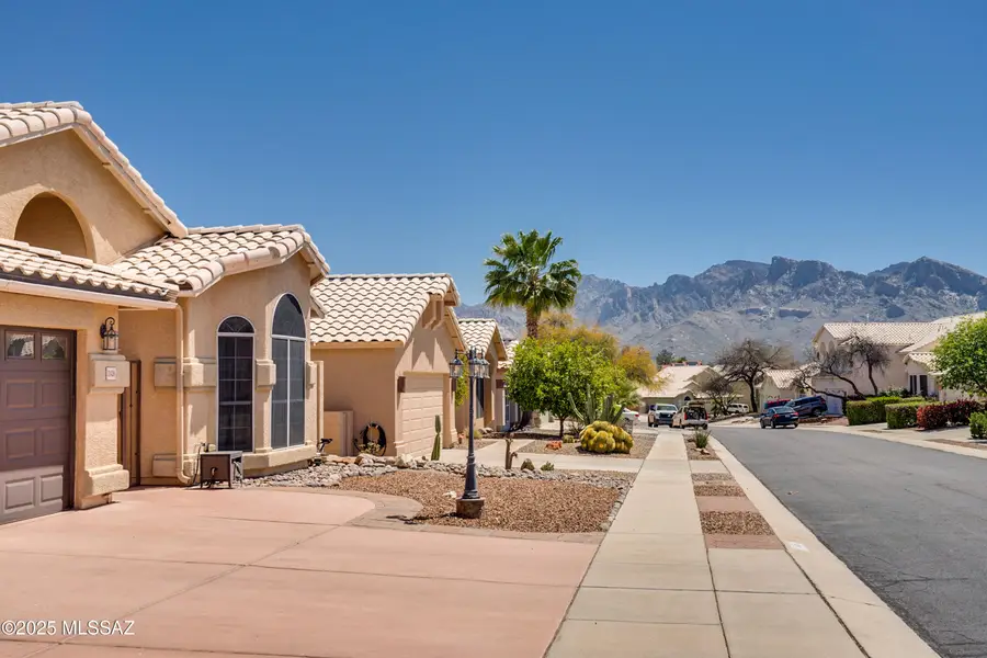 11426 N Silver Pheasant, Tucson, AZ 85737 - #3