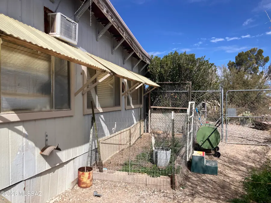 646 E Tawni, Benson, AZ 85602 - #3