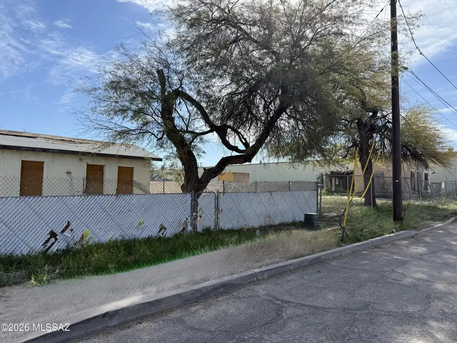 914-928 N 13th, Tucson, AZ 85705 - #3