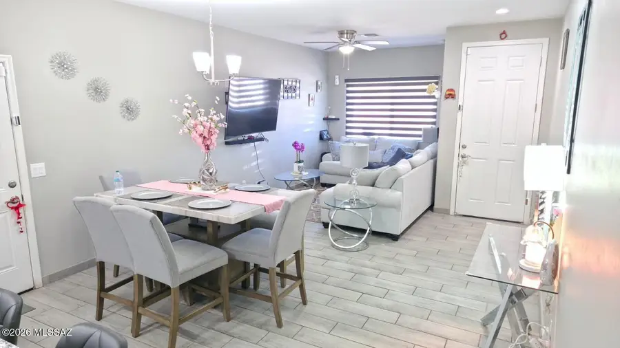 1804 Via Nueva Zelandia, Rio Rico, AZ 85648 - #3