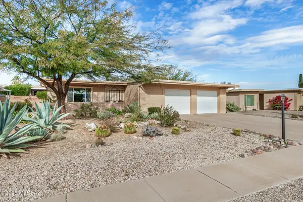 392 W Rio Altar, Green Valley, AZ 85614