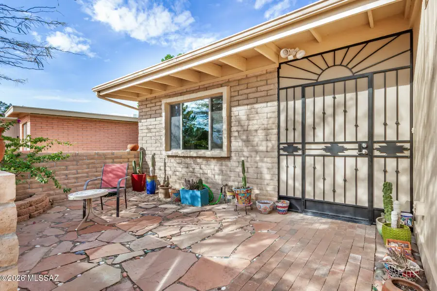 392 W Rio Altar, Green Valley, AZ 85614 - Image #3