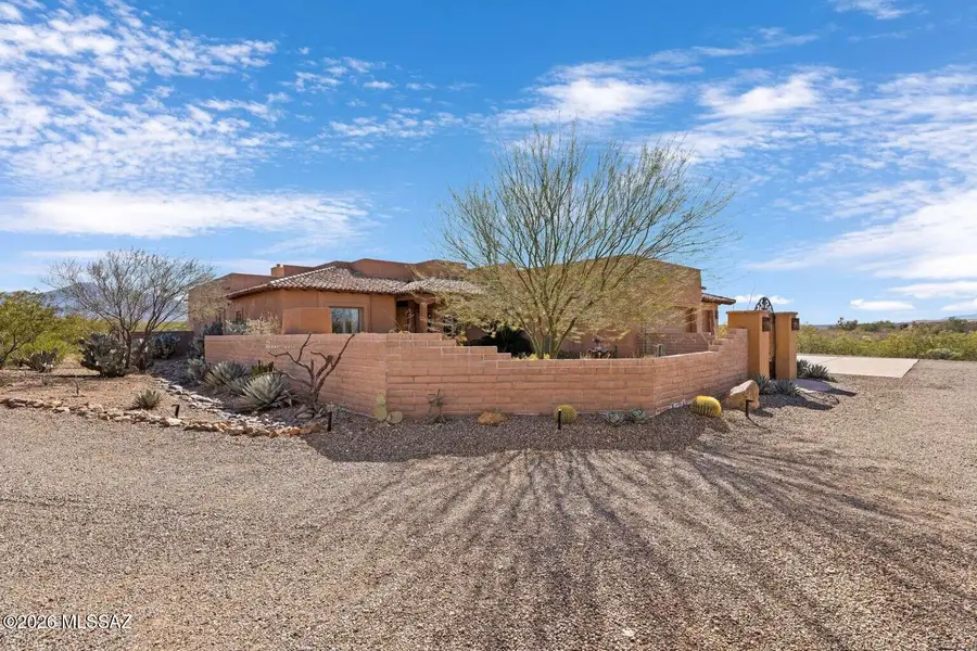 587 E Corte Pasadera Cobrizo, Green Valley, AZ 85614 - Image #2